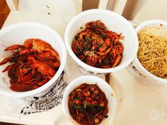 -巴厘龙虾·榜首油焖大虾(音乐学院·沿江酒馆店)