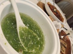 -品海楼·大连海胆锅贴馆(东港店)