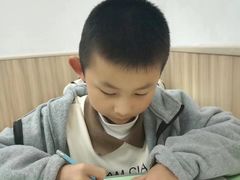 -赵汝飞练字硬笔书法(万宝财富商业广场店)