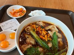 -重庆老字号·吴抄手·高豆花(T3航站楼店)
