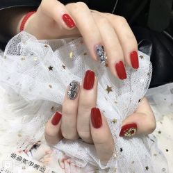 -Pink You美甲洗眉纹绣定制中心