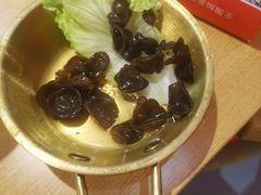 -三顾烤庐·烤鱼·烧烤·龙虾(奉贤店)