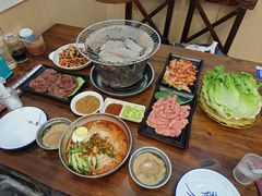 -韩风烤牛肉冷面店