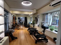 -简·无界健身工作室·运动康复·体态(石厦店)