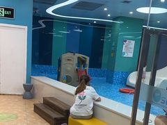 -Swim斯卫姆国际儿童游泳中心(红博中央公园店)