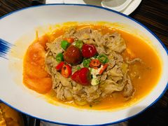 酸汤肥牛-维园悦谱·海派家常菜(乌鲁木齐南路店)