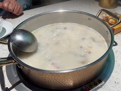 -顺德公广东猪肚鸡·煲仔饭(白石洲店)