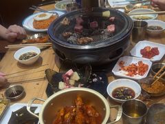 -青瓦餐厅·生鱼片·韩园烤肉(西塔店)