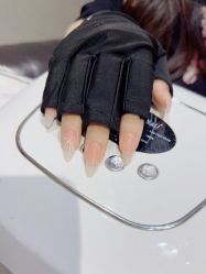 -桃色美甲沙龙