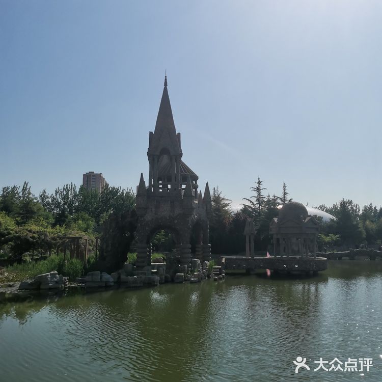 中华石园-西班牙巴塞罗那之天津分那[调皮]