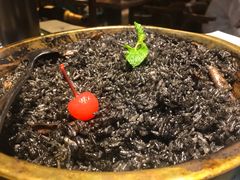 -临界音乐酒馆·小龙虾·江湖菜(华熙LIVE·鱼洞店)
