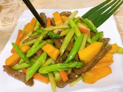 -摩登有记·新派泰国菜(银钻广场店)