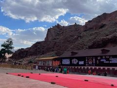 -天山神秘大峡谷