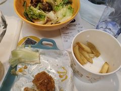 芒果蜜桃特饮-艾薯夫妇Aysh(福田星河COCOPark店)