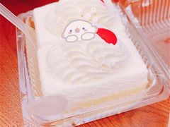 鲜奶小方蛋糕-红宝石·鲜奶小方·海派西点房(南丹店)