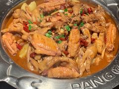 鸡翅煲-胖哥俩肉蟹煲(湖滨银泰in77店)