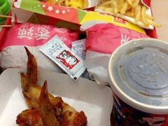 -肯德基(中纬店)