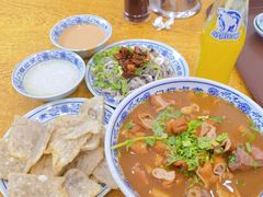 -门框胡同百年卤煮(新街口店)