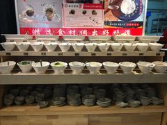 自助调料区-高兴壹锅·潮汕鲜牛肉火锅(良乡梅花庄店)