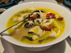 -荷塘秋月·本帮江浙菜(国权路店)