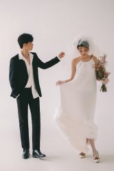 -喜爱高定婚纱摄影