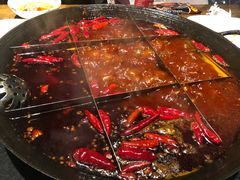 -纸盐河码头火锅(十八梯店)