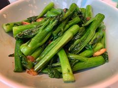 蒜香生炒广东菜心苗-港丽餐厅(高德置地店)