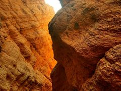 -天山神秘大峡谷