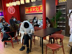 等位区-茶话弄(咖啡·中贸广场店)