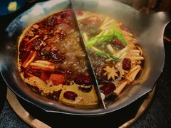 -湊湊火锅·茶憩(打浦桥日月光店)