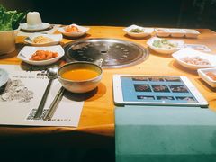 -唯成•韩国炭火烤肉 유성고기