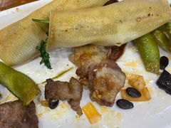 -哈尔滨小酒馆·鲜肉现穿自助烧烤(康新花园店)