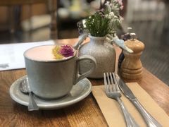 -FLOVIE FLORIST CAFE