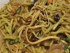 荣鹏大拉皮-荣鹏风味烀饼总店