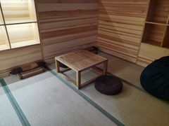 -碧中海汤泉汗蒸酒店