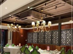 -江宴渔村·鱼鲜土菜(紫荆广场店)