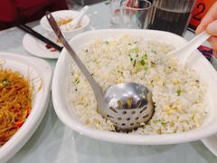-艳阳天酒店(五里新村店)