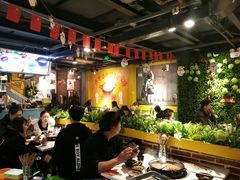 大堂-钢管厂五区小郡肝串串香(奥克斯广场锦城万达店)