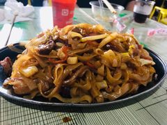 -正宗南铁拉叔沙煲螺·烧烤·秘制靓粥(南铁总店)