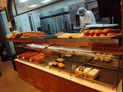 -巴黎贝甜(宜山路店)