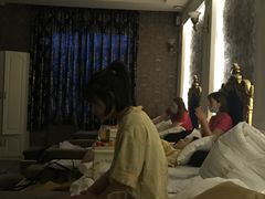 -尚足影院式足疗·住宿·美食(解放碑店)