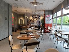 -必胜客(港城新天地店)