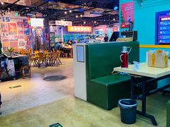 大堂-马路牙子地桌烤肉(工体店)