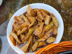 -云河农家乐饭店(福禄缘树山店)