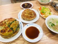 -一头牛馅饼店总店(卫工街店)