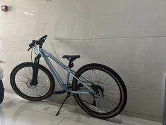 -迪卡侬(苗岭路店)