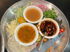-蚝美人·生蚝海鲜烧烤(茶花园店)