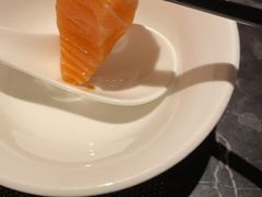 -半岛翡丽海鲜自助餐厅(观风亭店)