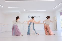 -佑宁舞蹈工作室