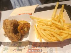 -肯德基(嘉善路地铁站店)